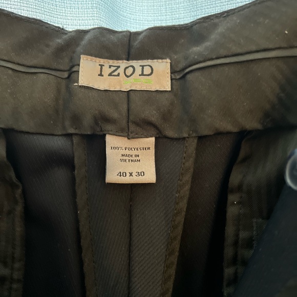 Mens Navy Izod slacks. 40x30. 💯 polyester. Excellent condition - Picture 4 of 4